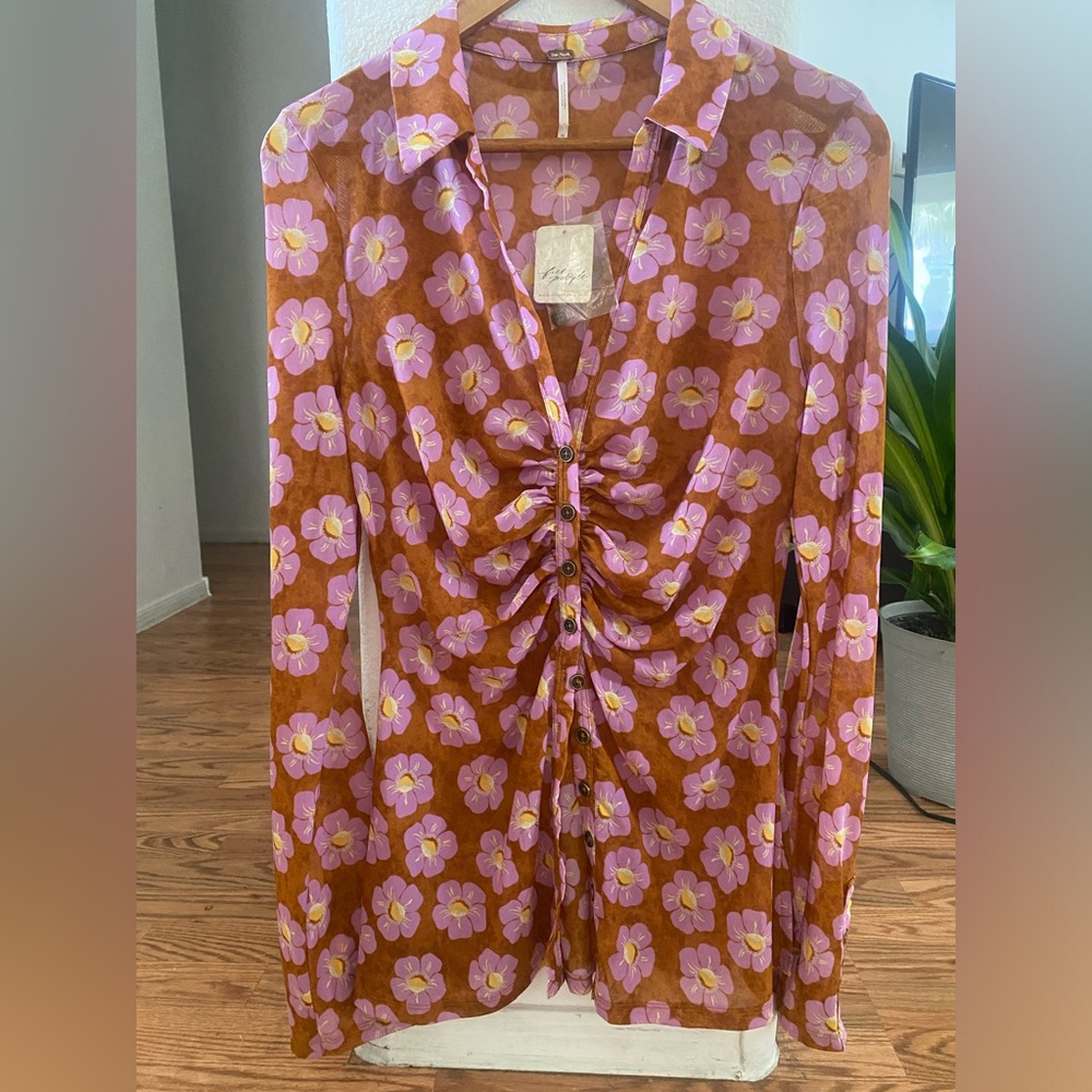 Free People floral blouse .. sheer.  NEW